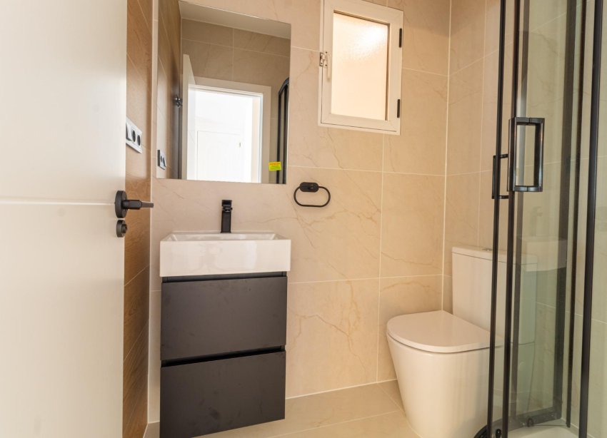 Resale - Terraced house / Townhouse - Torrevieja - Los altos