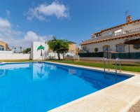 Resale - Terraced house / Townhouse - Torrevieja - Los altos