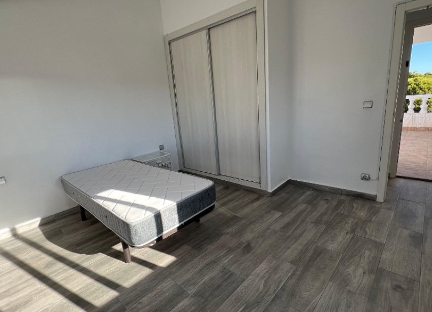 Resale - Terraced house / Townhouse - Torrevieja - Los Altos