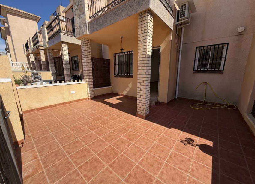 Resale - Terraced house / Townhouse - Torrevieja - Los Altos