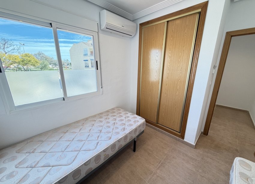 Resale - Terraced house / Townhouse - Torrevieja - Los Altos