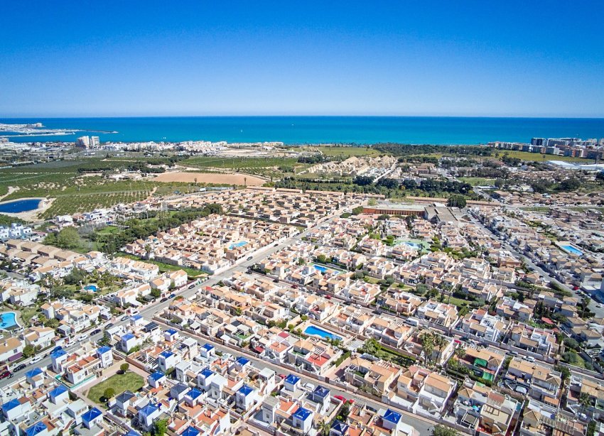Resale - Terraced house / Townhouse - Torrevieja - Los Altos