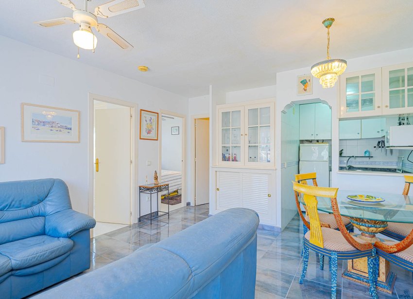 Resale - Terraced house / Townhouse - Torrevieja - Los Altos