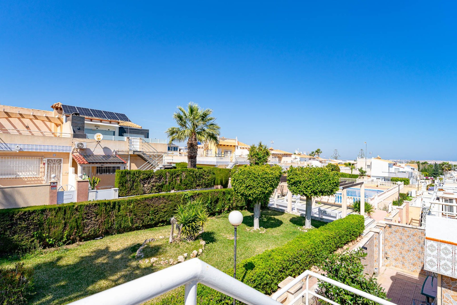 Resale - Terraced house / Townhouse - Torrevieja - Los Altos