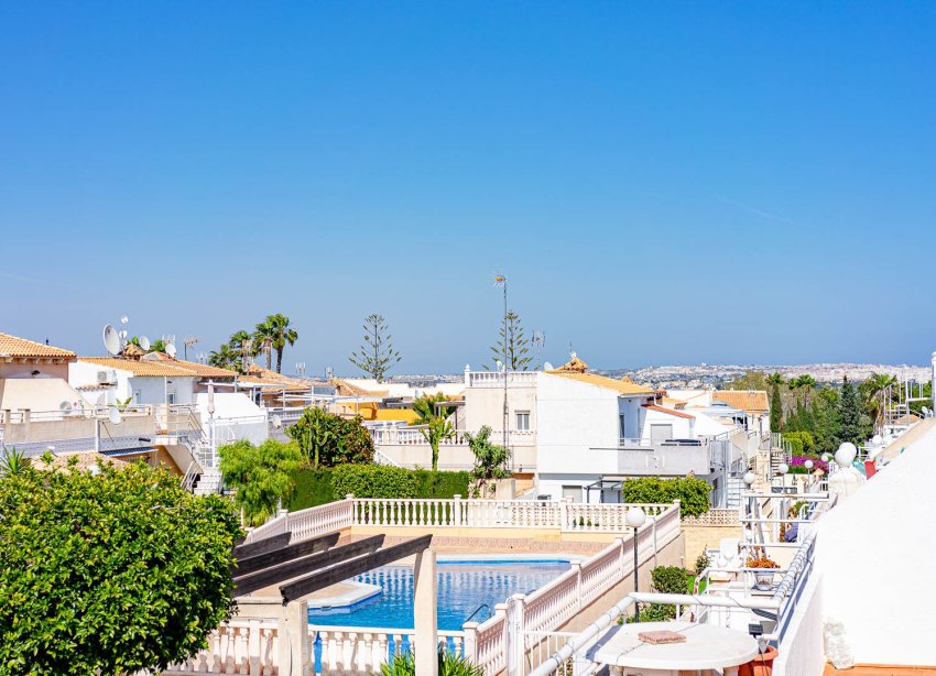 Resale - Terraced house / Townhouse - Torrevieja - Los Altos