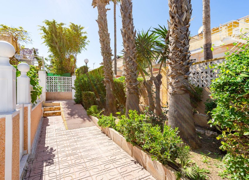 Resale - Terraced house / Townhouse - Torrevieja - Los Altos