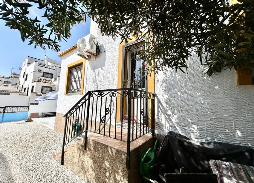 Resale - Terraced house / Townhouse - Torrevieja - Los Altos