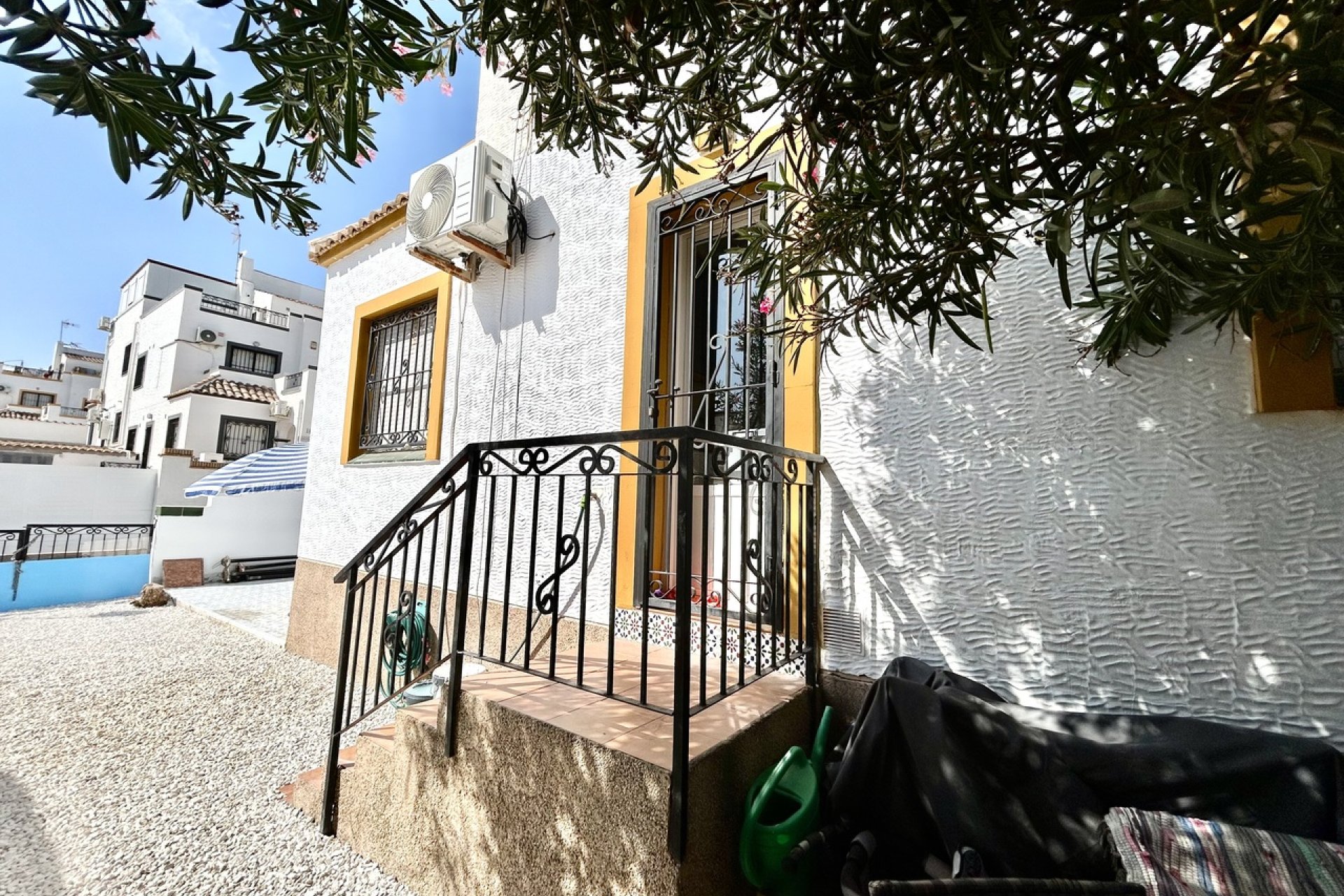 Resale - Terraced house / Townhouse - Torrevieja - Los Altos