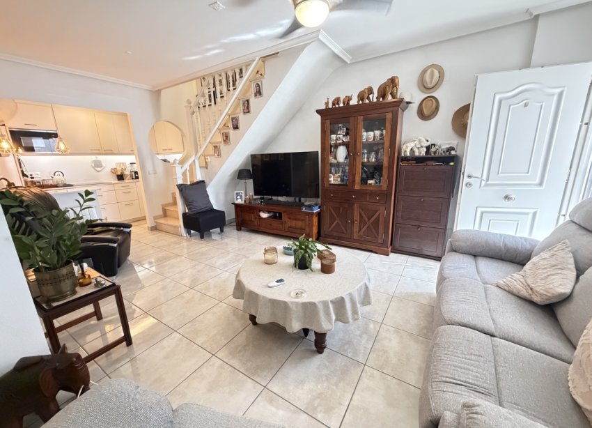 Resale - Terraced house / Townhouse - Torrevieja - Los Altos
