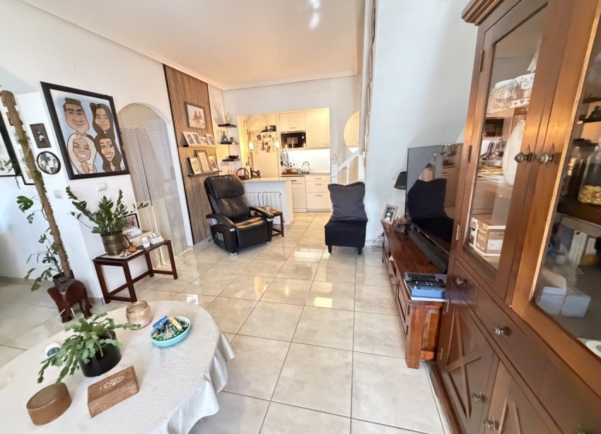 Resale - Terraced house / Townhouse - Torrevieja - Los Altos