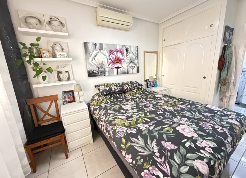 Resale - Terraced house / Townhouse - Torrevieja - Los Altos