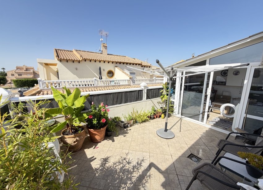 Resale - Terraced house / Townhouse - Torrevieja - Los Altos