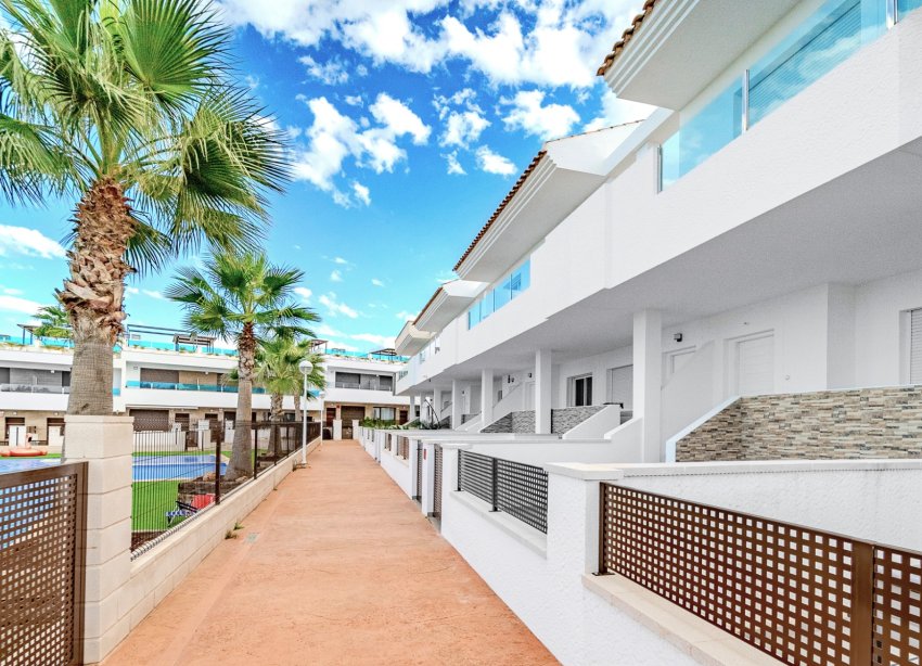 Resale - Terraced house / Townhouse - Torrevieja - Los Balcones
