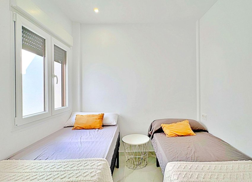 Resale - Terraced house / Townhouse - Torrevieja - Los Balcones