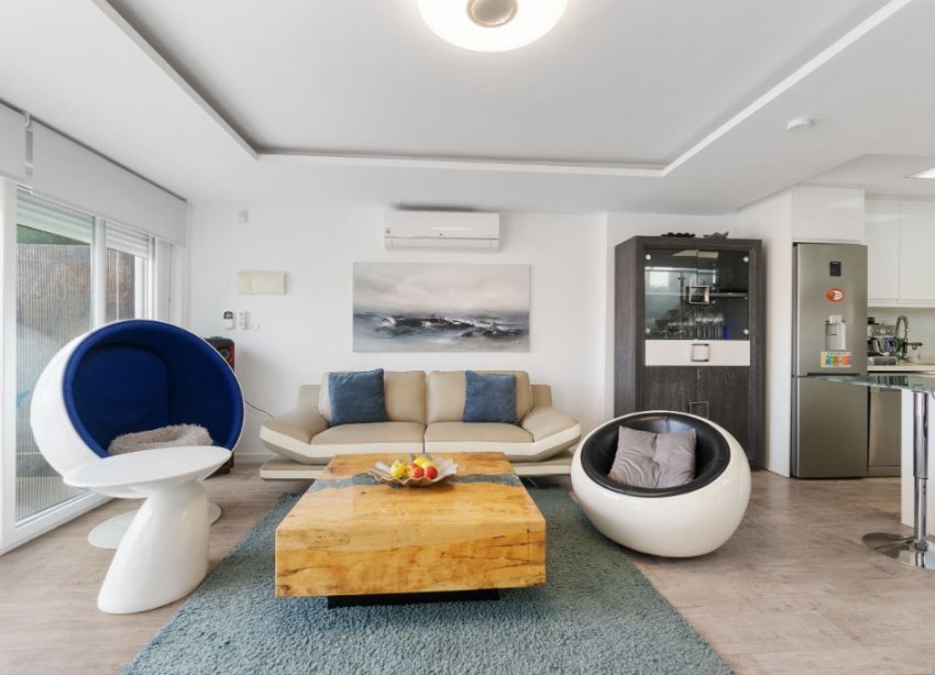 Resale - Terraced house / Townhouse - Torrevieja - Los Balcones