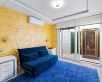 Resale - Terraced house / Townhouse - Torrevieja - Los Balcones