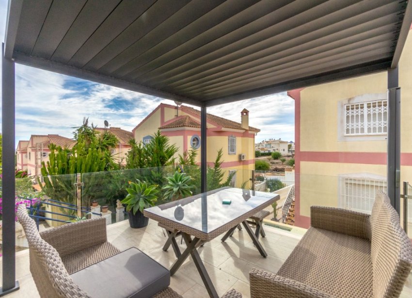 Resale - Terraced house / Townhouse - Torrevieja - Los Balcones