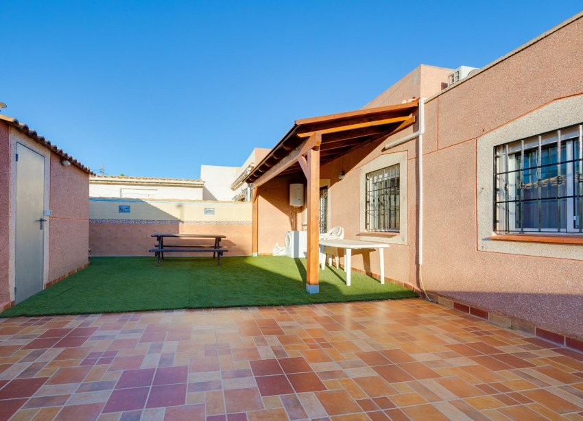 Resale - Terraced house / Townhouse - Torrevieja - Los Balcones