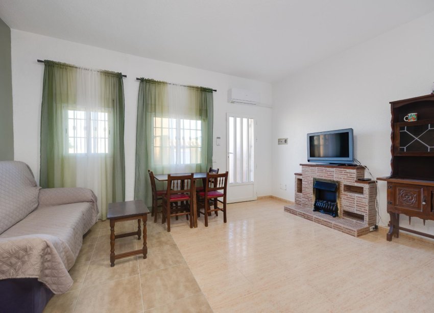 Resale - Terraced house / Townhouse - Torrevieja - Los Balcones