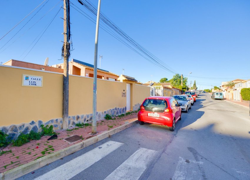 Resale - Terraced house / Townhouse - Torrevieja - Los Balcones