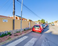 Resale - Terraced house / Townhouse - Torrevieja - Los Balcones