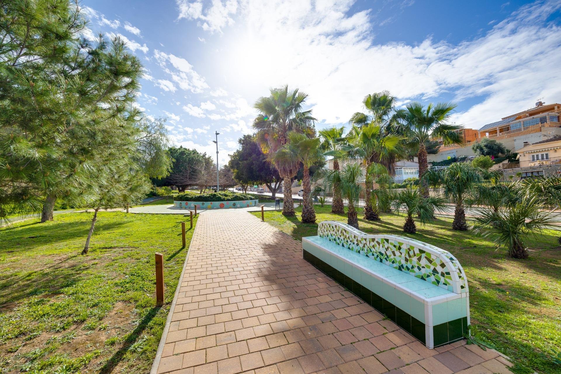 Resale - Terraced house / Townhouse - Torrevieja - Los Balcones