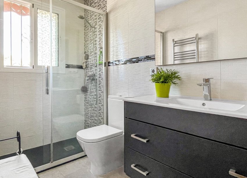 Resale - Terraced house / Townhouse - Torrevieja - Los Balcones