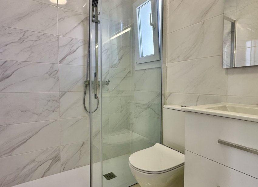 Resale - Terraced house / Townhouse - Torrevieja - Los Balcones