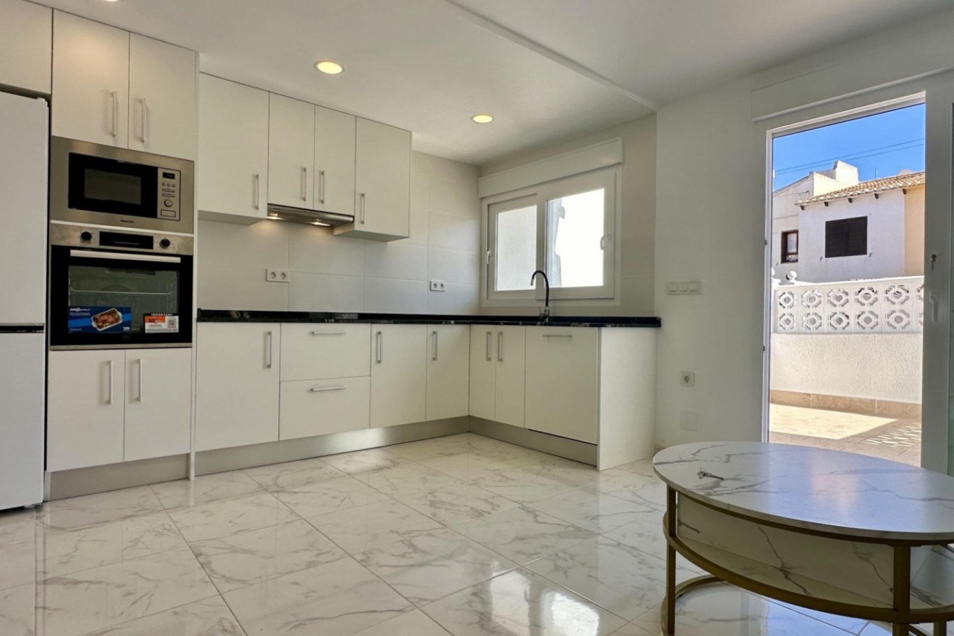 Resale - Terraced house / Townhouse - Torrevieja - Los Balcones