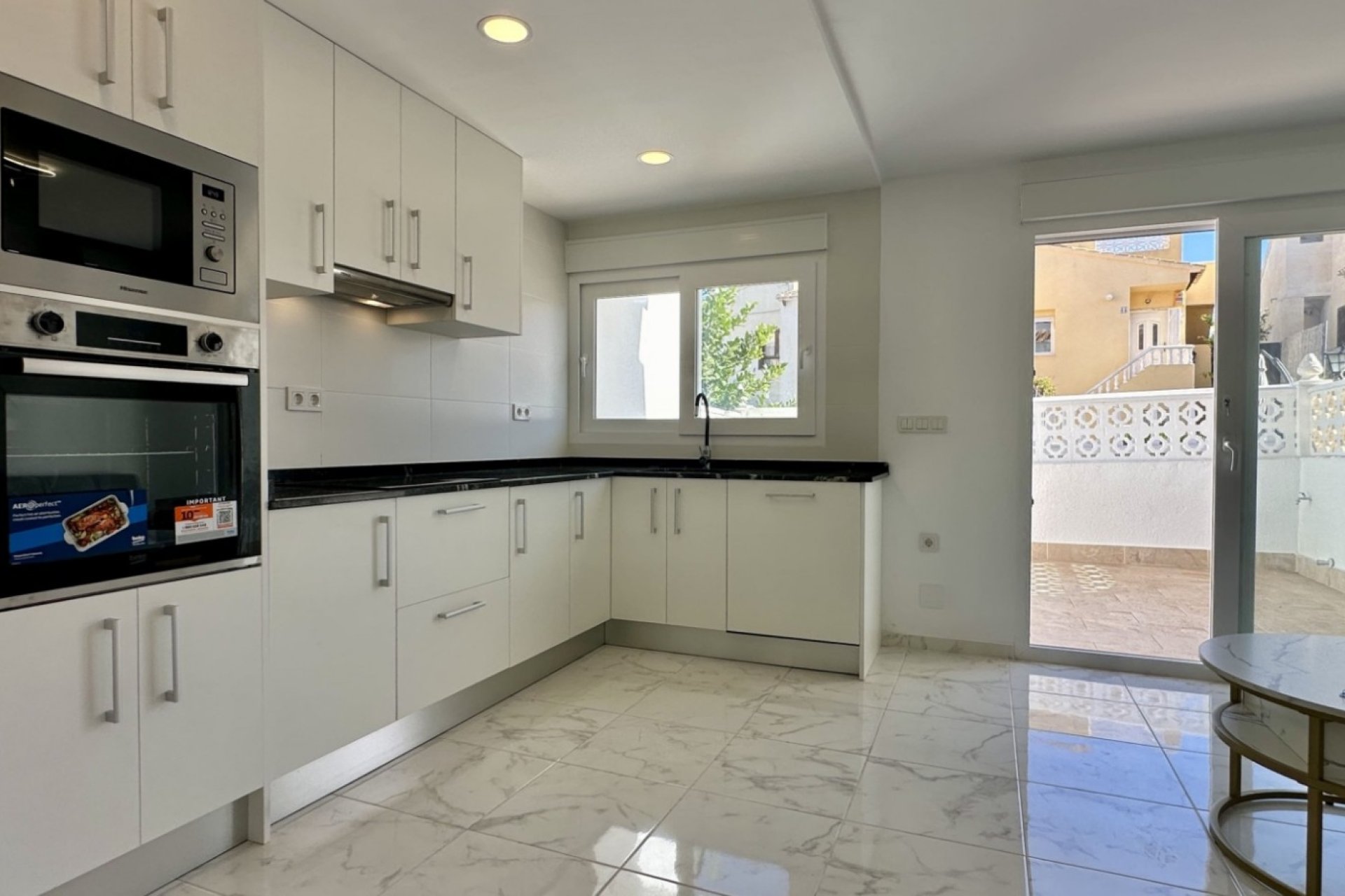 Resale - Terraced house / Townhouse - Torrevieja - Los Balcones