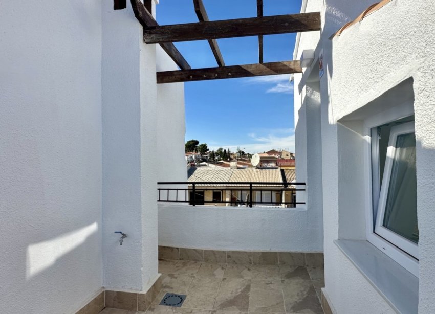 Resale - Terraced house / Townhouse - Torrevieja - Los Balcones
