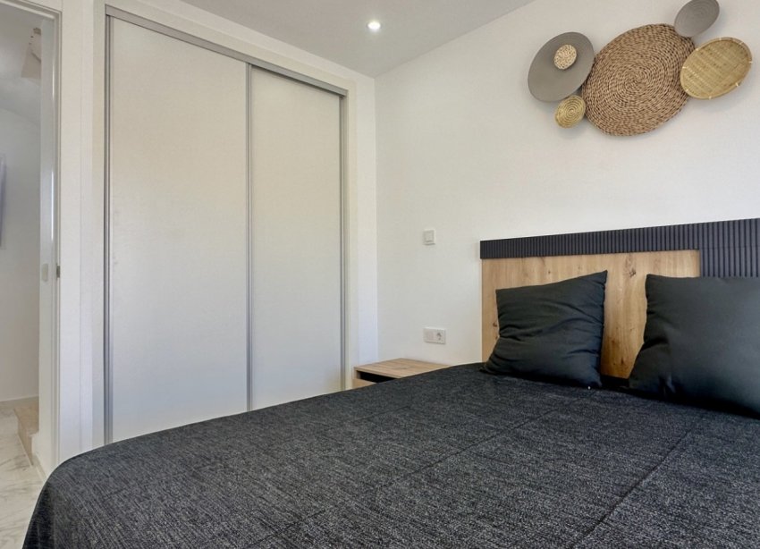 Resale - Terraced house / Townhouse - Torrevieja - Los Balcones