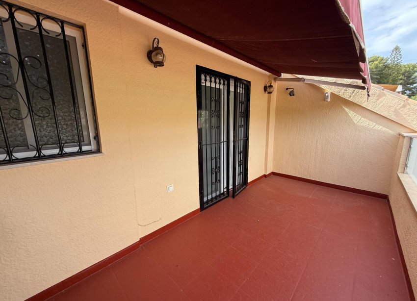 Resale - Terraced house / Townhouse - Torrevieja - Los Balcones