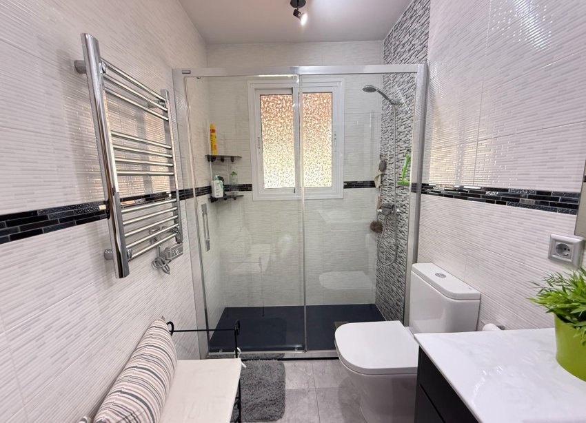 Resale - Terraced house / Townhouse - Torrevieja - Los Balcones