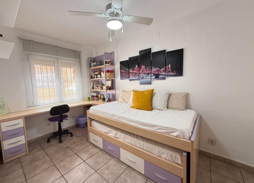 Resale - Terraced house / Townhouse - Torrevieja - Los Balcones