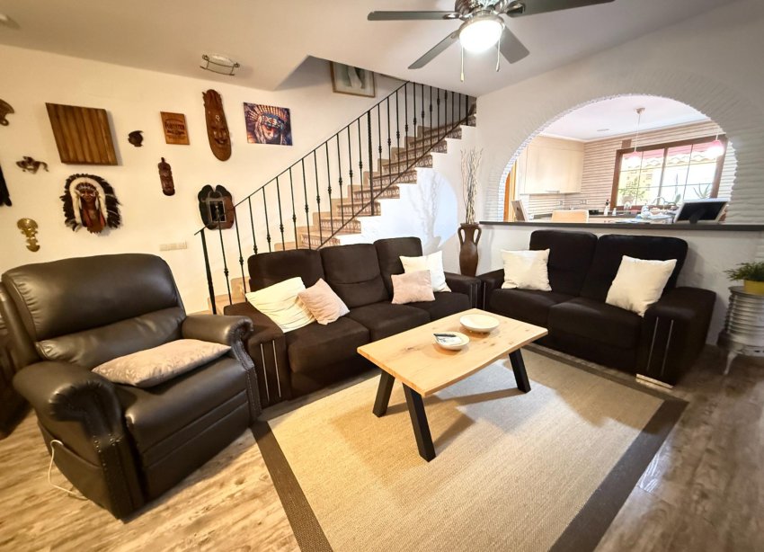 Resale - Terraced house / Townhouse - Torrevieja - Los Balcones