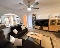 Resale - Terraced house / Townhouse - Torrevieja - Los Balcones