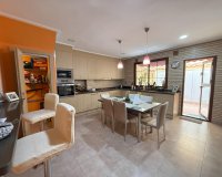 Resale - Terraced house / Townhouse - Torrevieja - Los Balcones