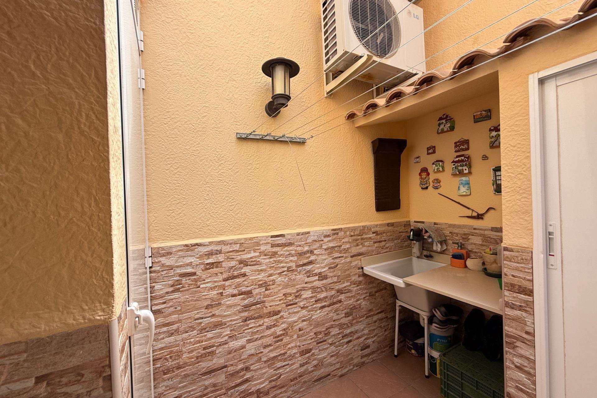 Resale - Terraced house / Townhouse - Torrevieja - Los Balcones