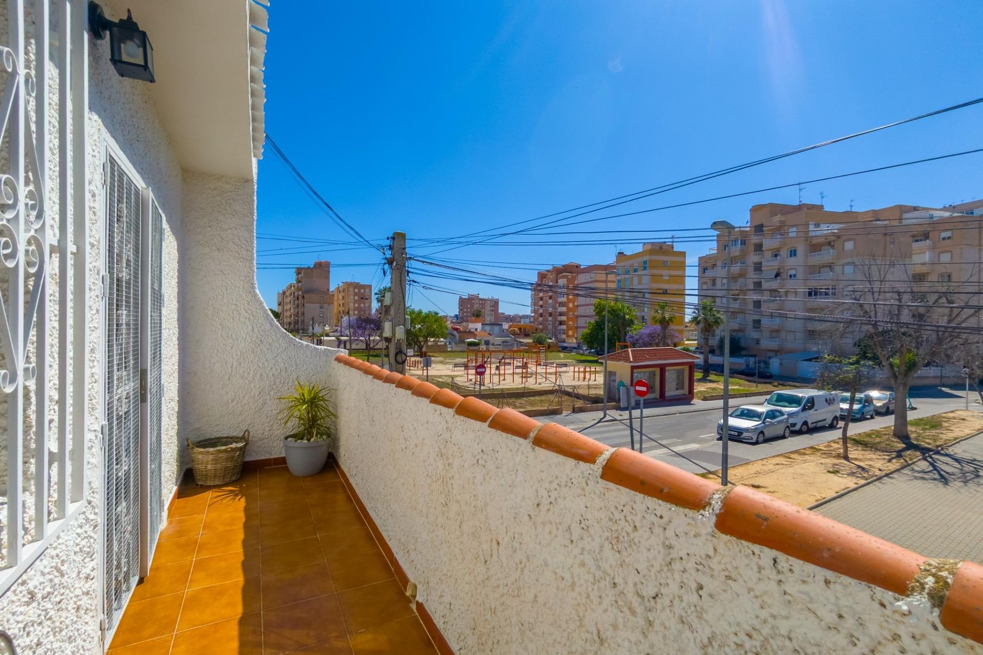 Resale - Terraced house / Townhouse - Torrevieja - Nueva Torrevieja