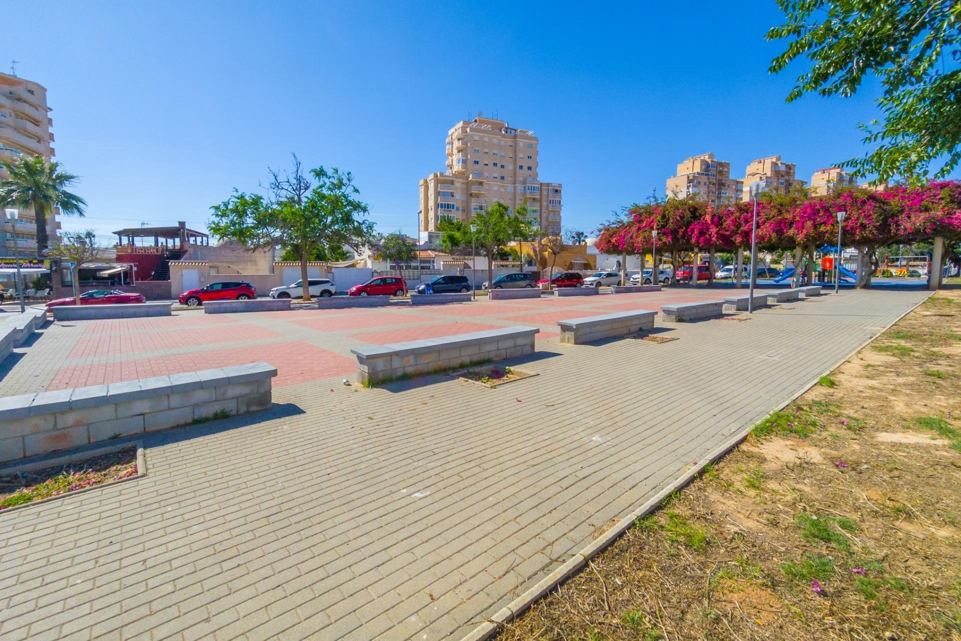 Resale - Terraced house / Townhouse - Torrevieja - Nueva Torrevieja