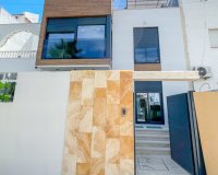 Resale - Terraced house / Townhouse - Torrevieja - Nueva Torrevieja