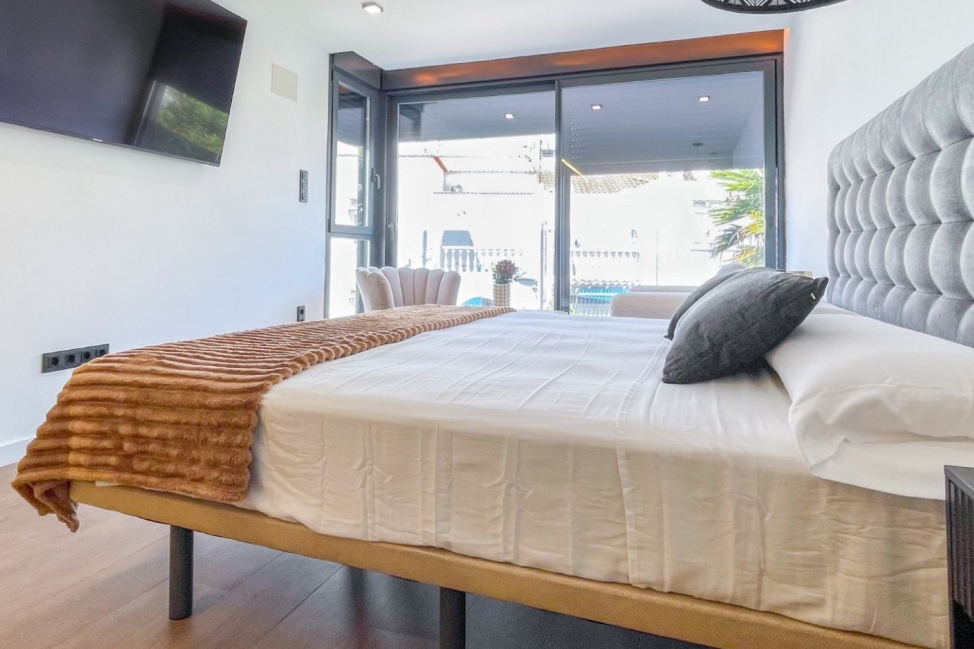 Resale - Terraced house / Townhouse - Torrevieja - Nueva Torrevieja