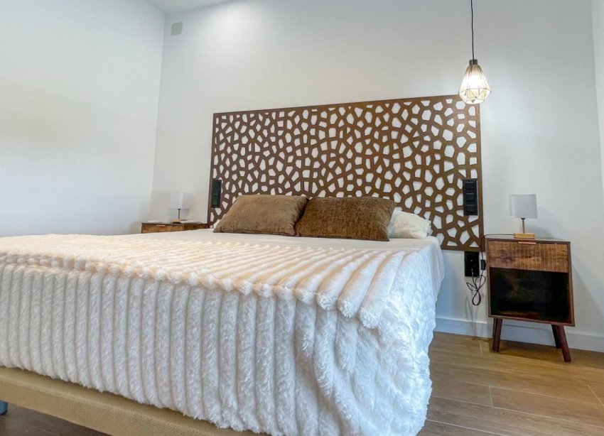 Resale - Terraced house / Townhouse - Torrevieja - Nueva Torrevieja