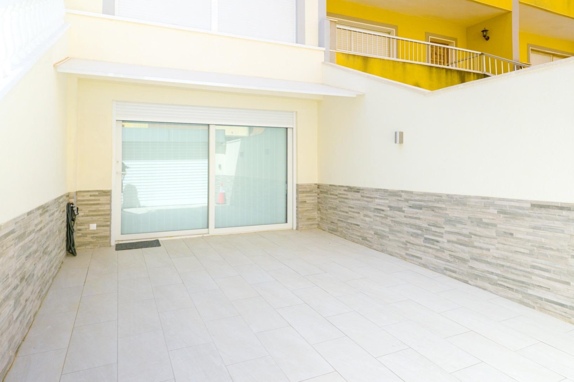 Resale - Terraced house / Townhouse - Torrevieja - Punta prima