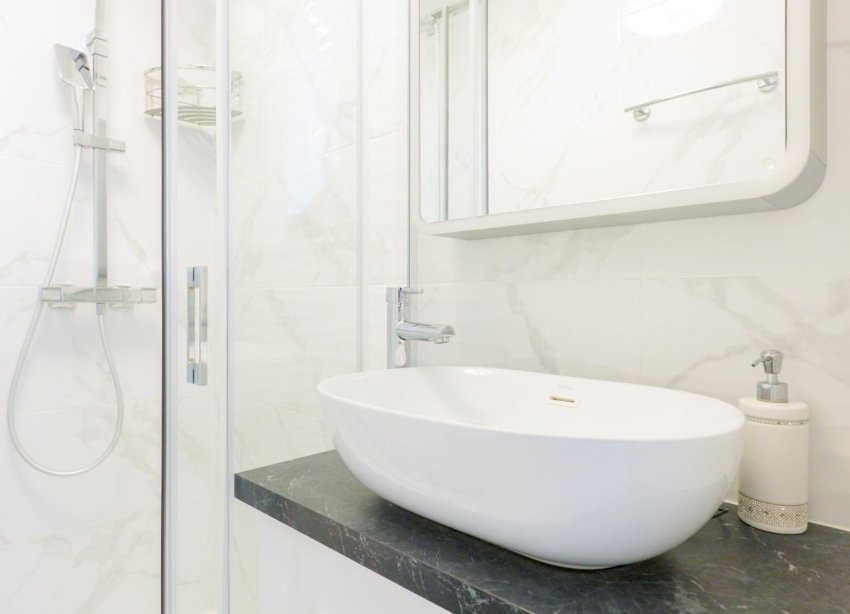 Resale - Terraced house / Townhouse - Torrevieja - Punta prima