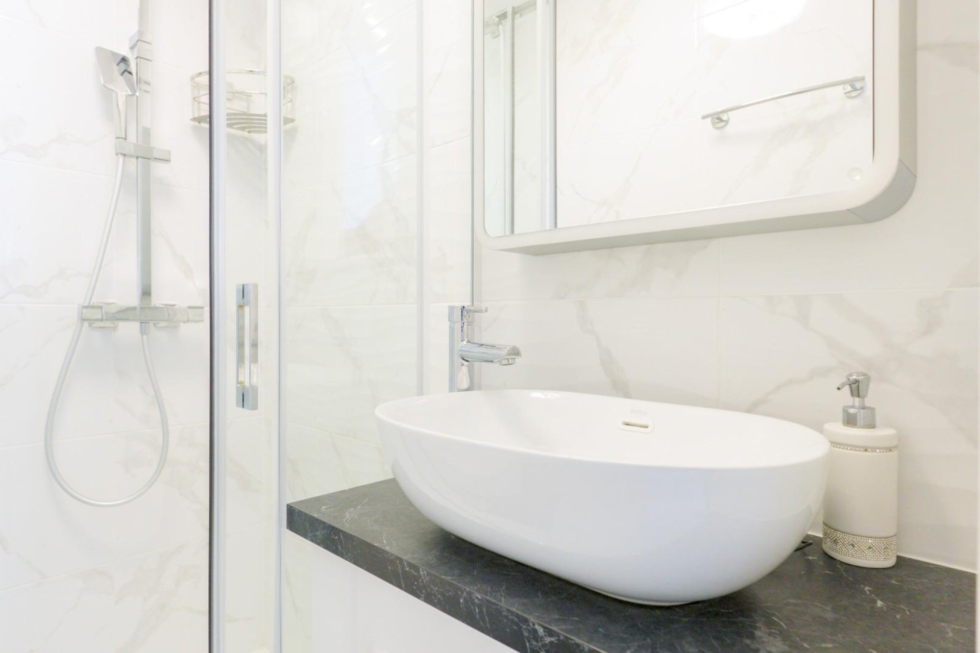 Resale - Terraced house / Townhouse - Torrevieja - Punta prima