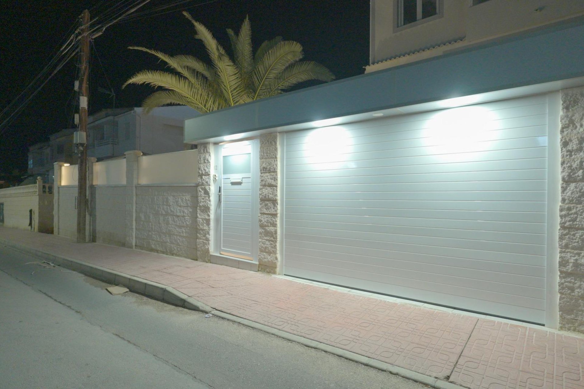 Resale - Terraced house / Townhouse - Torrevieja - Punta prima