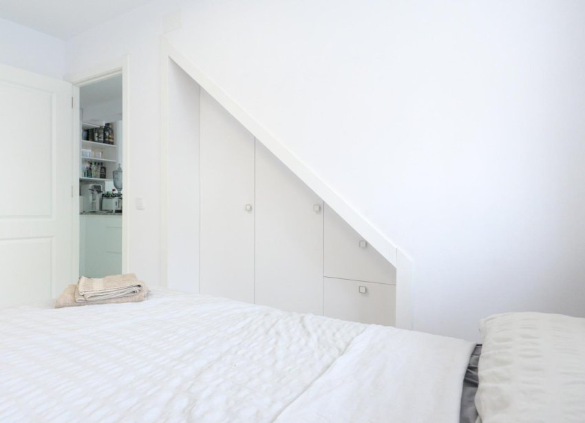 Resale - Terraced house / Townhouse - Torrevieja - Punta prima