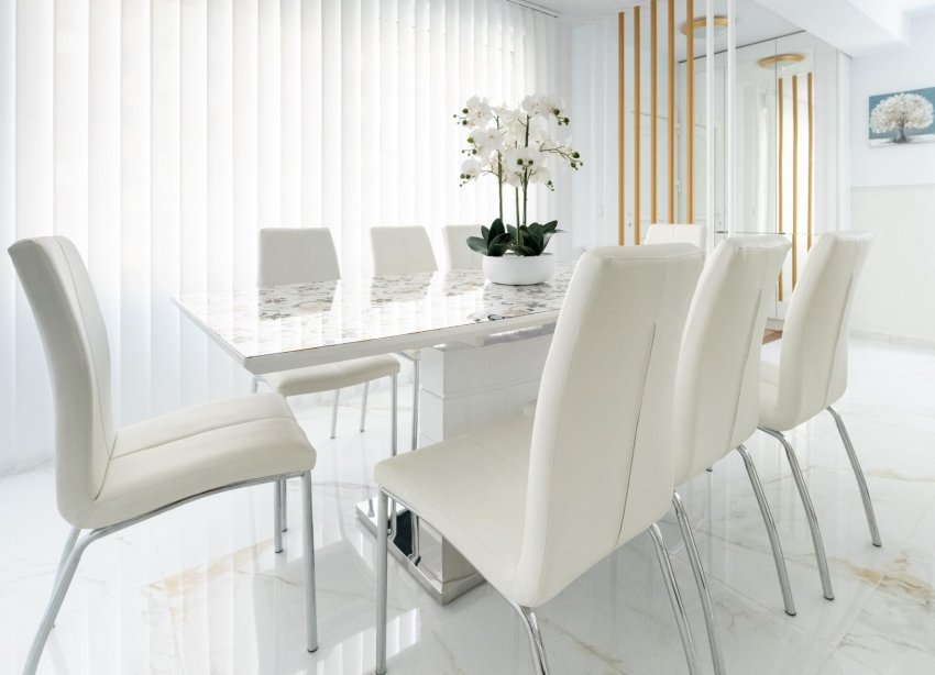 Resale - Terraced house / Townhouse - Torrevieja - Punta prima